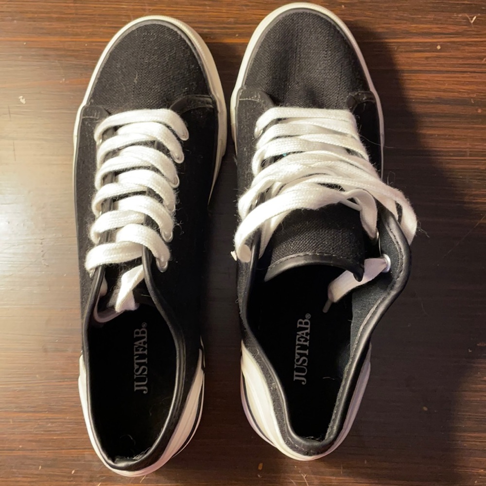 Never worn Black Canvas sneakers - size 8.5